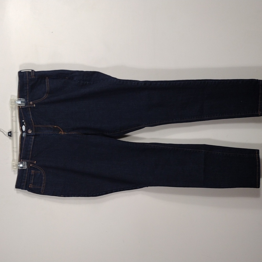 EUC Old Navy Skinny Jeans size 18 Regular - Picture 1 of 15